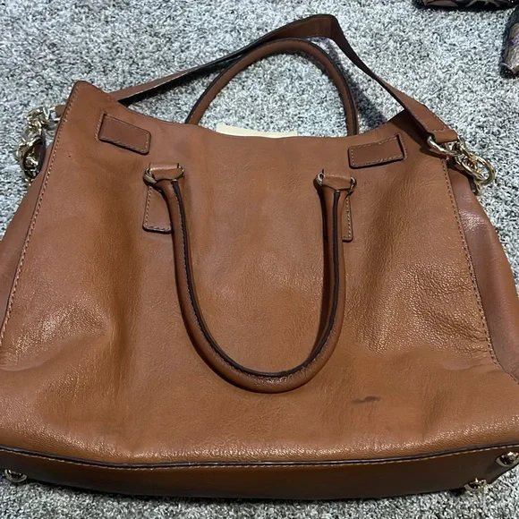 Michael Kors Hamilton Tote - Picture 4 of 4